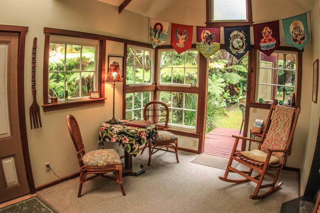 Ferny Hollow: Romantic Rainforest Cottage Волкано Екстер'єр фото
